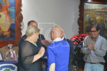 El Casino de Telde homenajea a 18 socios y al que fuera su conserje durante 40 años (Foto TA y TF)